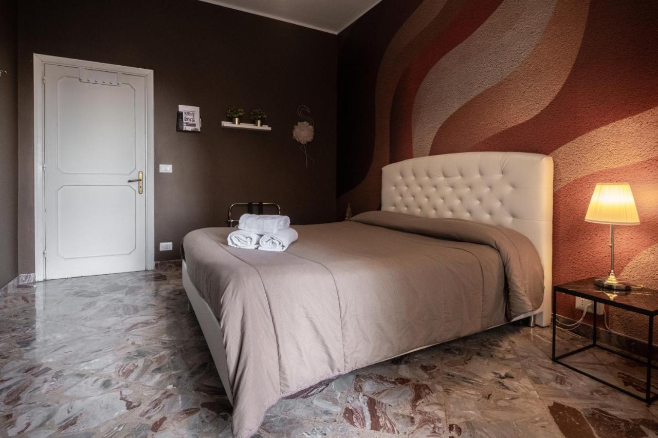 Cconforthotels R&B Semplici Emozioni Барі Екстер'єр фото