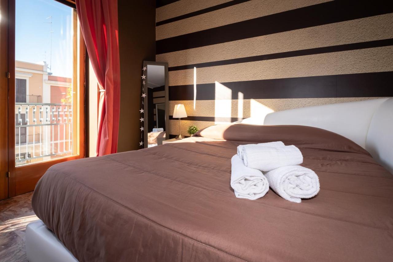 Cconforthotels R&B Semplici Emozioni Барі Екстер'єр фото